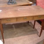 311 3240 WRITING DESK